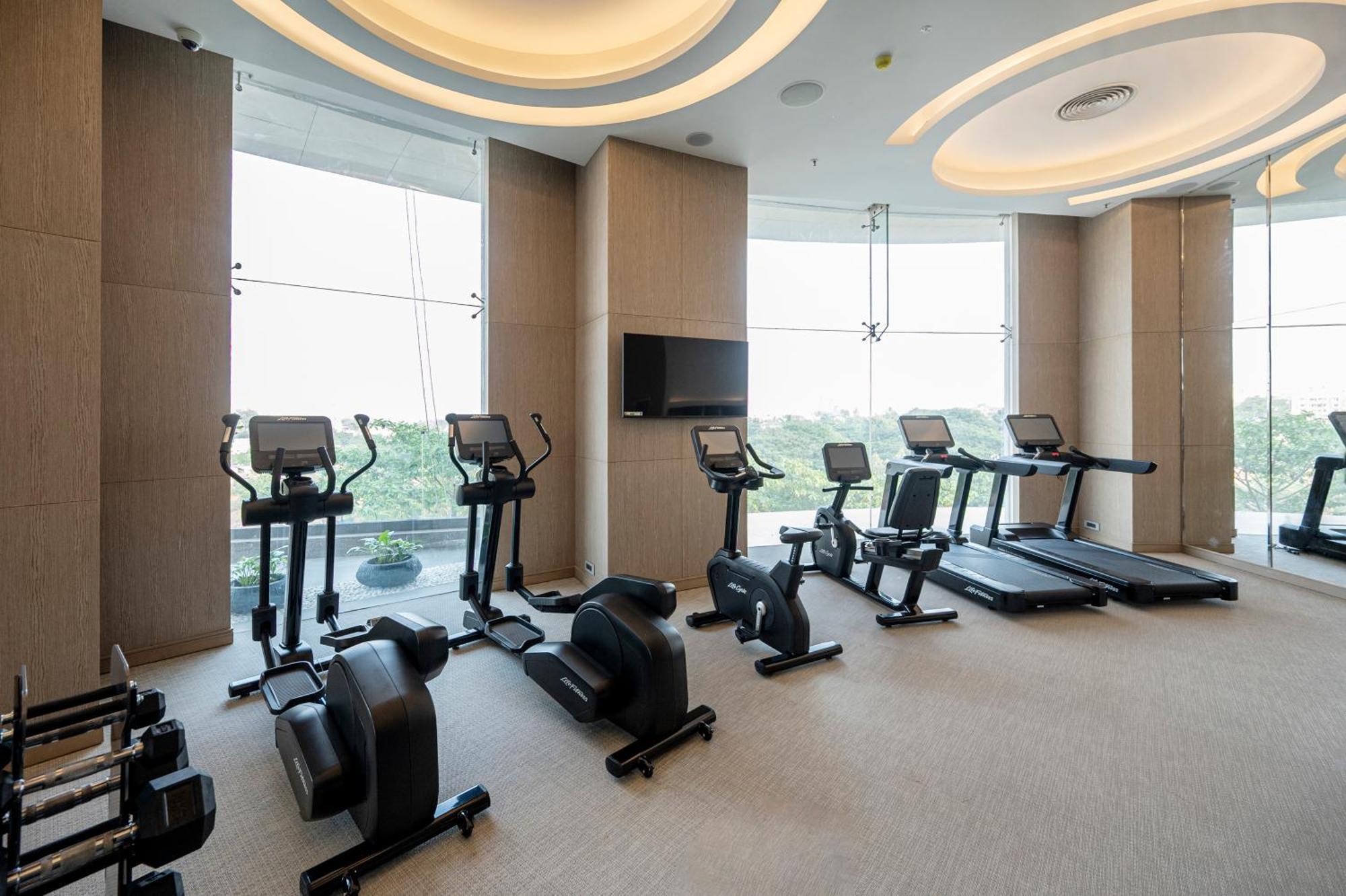 Lyfe Hotel บูบันเนสชวาร์ ภายนอก รูปภาพ